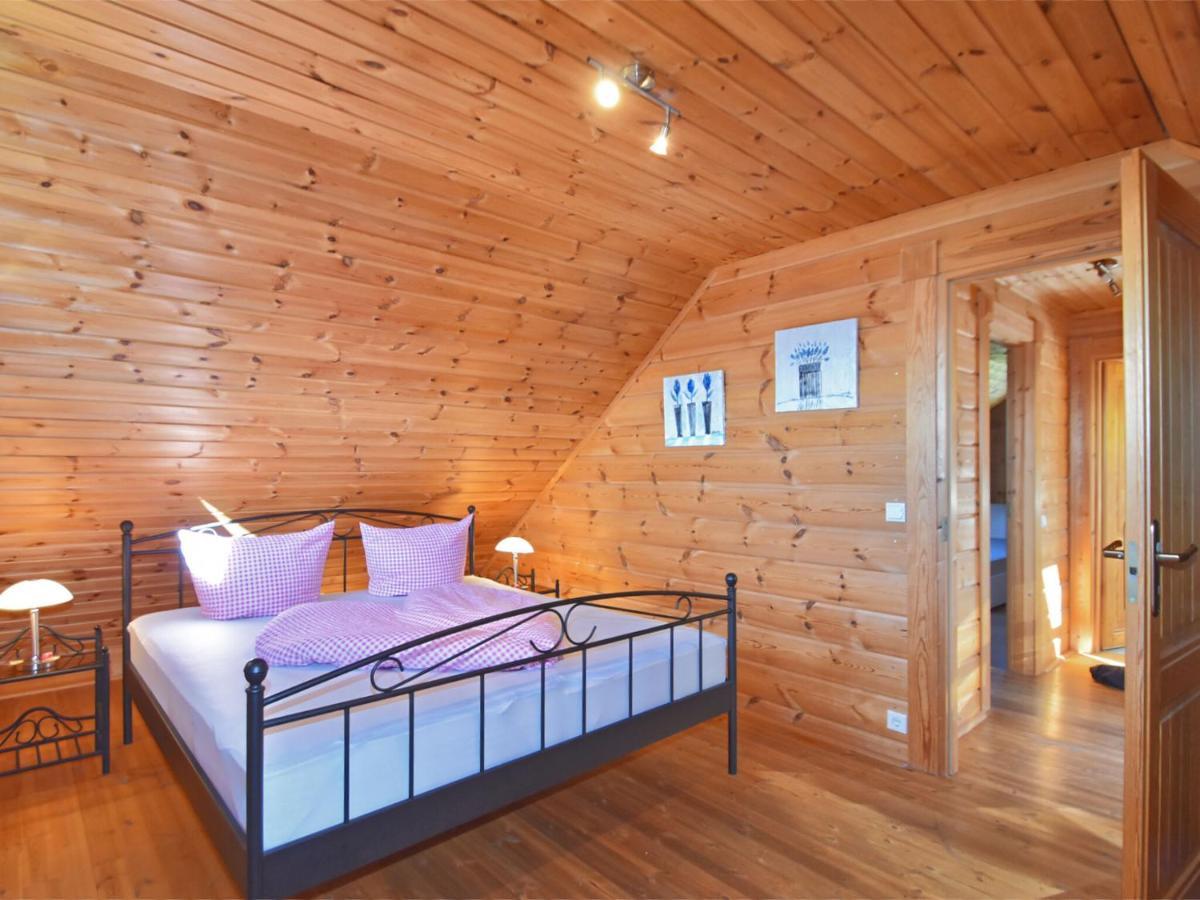 Comfortable Holiday Home With Hot Tub Teunz ภายนอก รูปภาพ