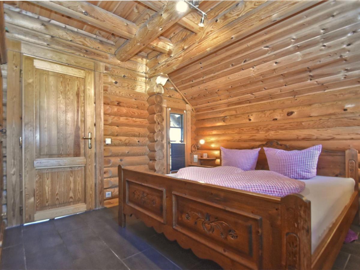 Comfortable Holiday Home With Hot Tub Teunz ภายนอก รูปภาพ