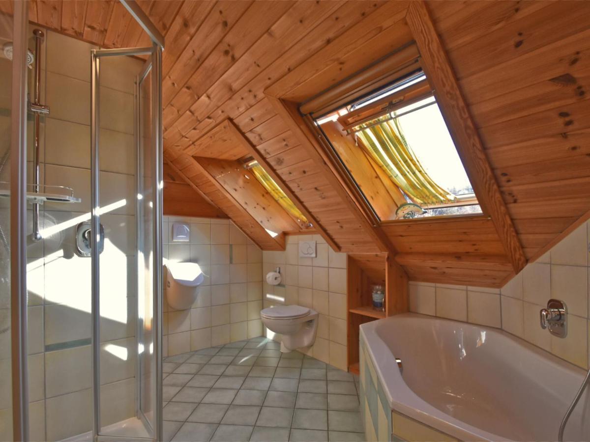 Comfortable Holiday Home With Hot Tub Teunz ภายนอก รูปภาพ