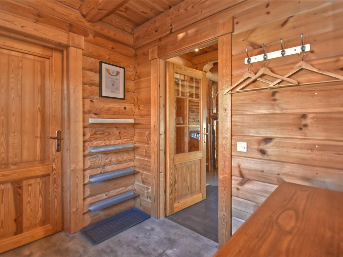 Comfortable Holiday Home With Hot Tub Teunz ภายนอก รูปภาพ