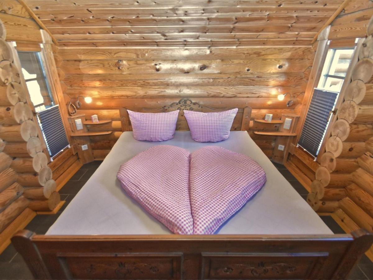 Comfortable Holiday Home With Hot Tub Teunz ภายนอก รูปภาพ