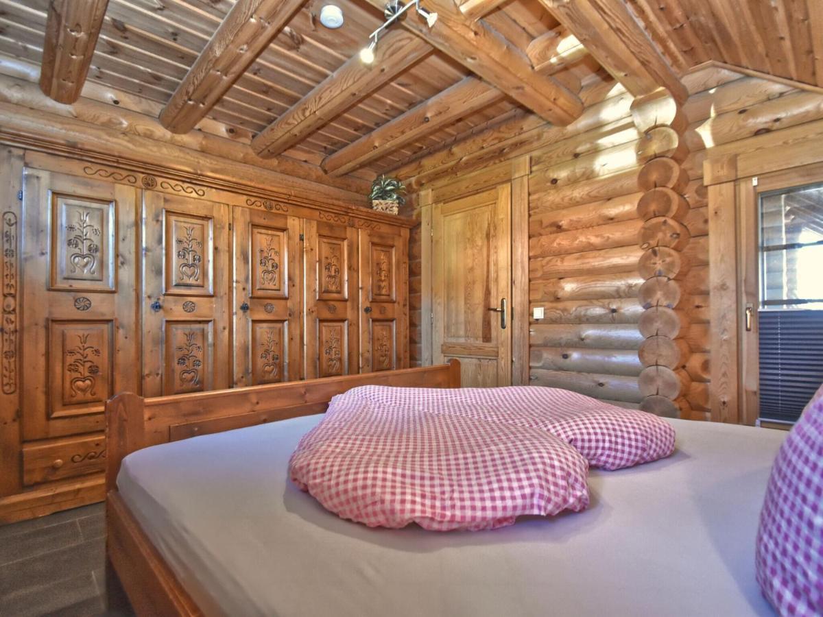 Comfortable Holiday Home With Hot Tub Teunz ภายนอก รูปภาพ
