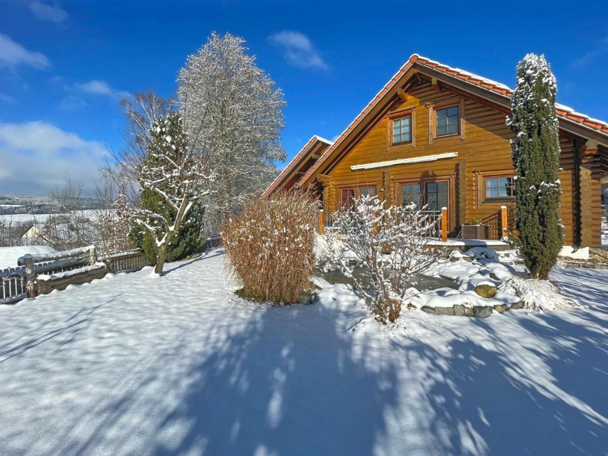 Comfortable Holiday Home With Hot Tub Teunz ภายนอก รูปภาพ