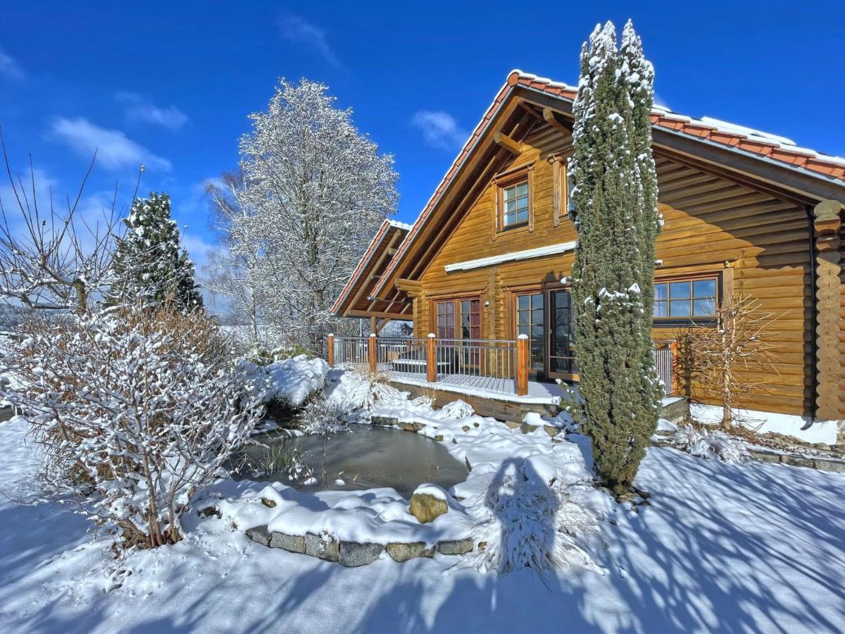 Comfortable Holiday Home With Hot Tub Teunz ภายนอก รูปภาพ