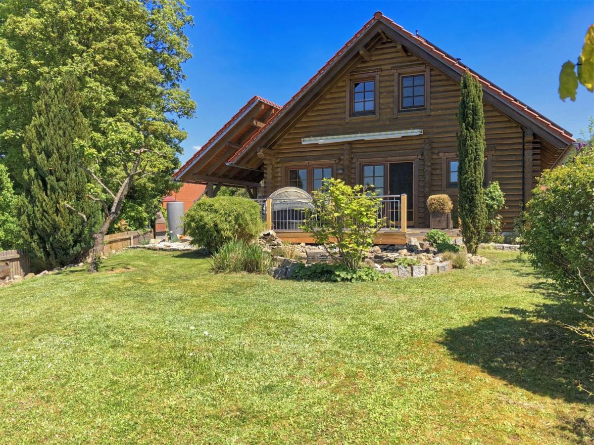 Comfortable Holiday Home With Hot Tub Teunz ภายนอก รูปภาพ